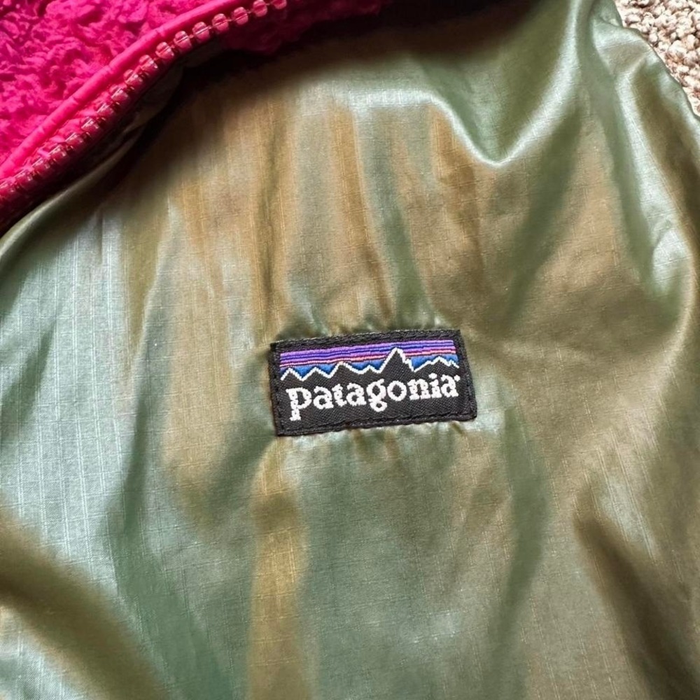 Patagonia Womens Los Gatos Fleece Vest Reversible Dark Pink Green Womens Medium - Picture 3 of 6